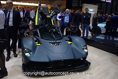 Aston Martin Valkyrie RB001